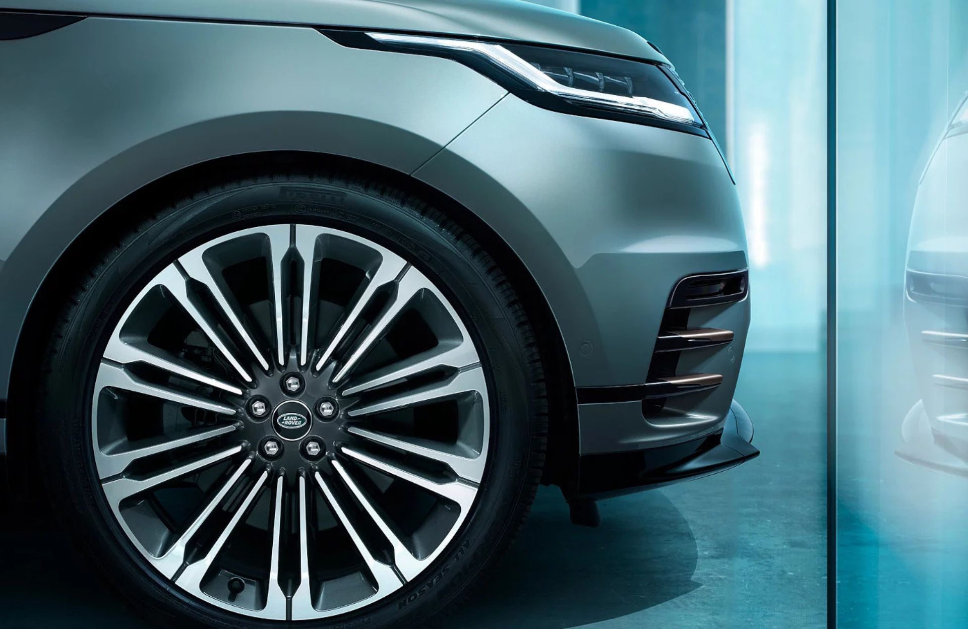 Range Rover Velar 2025